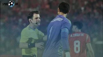 فضائح كبرى تهدد حكم مباراة الأهلي والزمالك بخسائر جسيمة